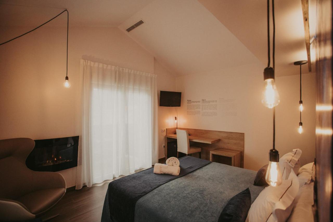 La Trobada Hotel Boutique Ripoll Eksteriør billede