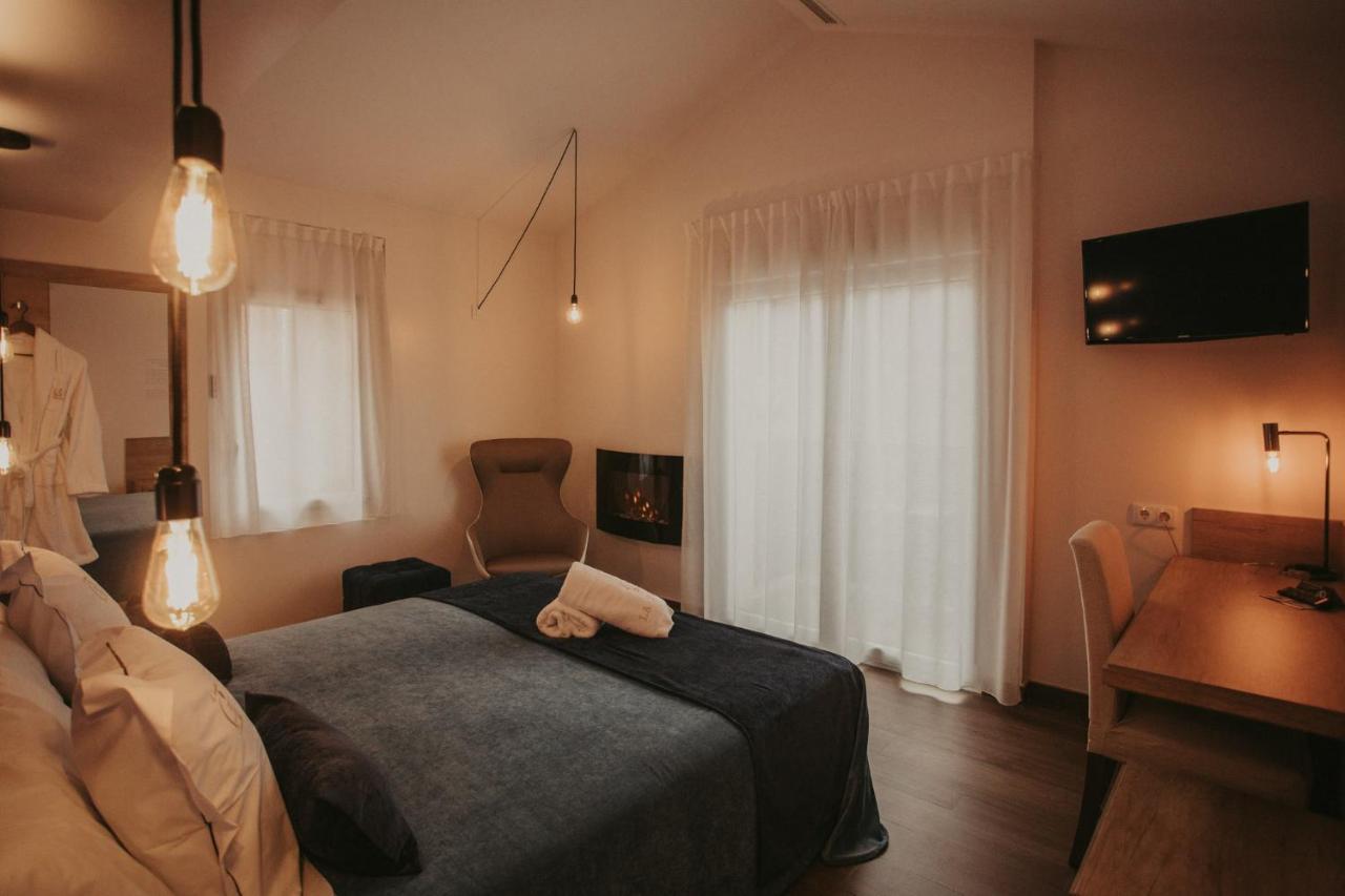 La Trobada Hotel Boutique Ripoll Eksteriør billede